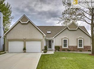 15751 W 150th St, Olathe, KS 66062