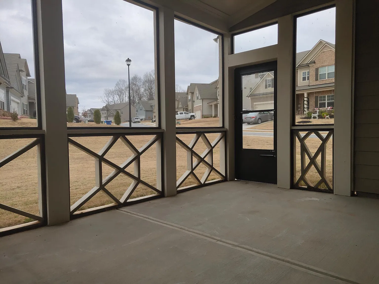 7581 Silk Tree Pointe — Photo 4
