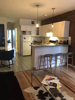 Rented by Space Real Estate | media 29