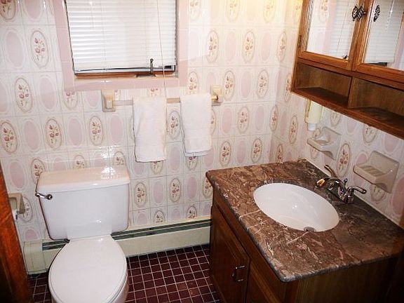 Updated 2nd Bathroom