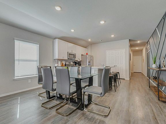 4th image of 10658 Red Orchid Dr