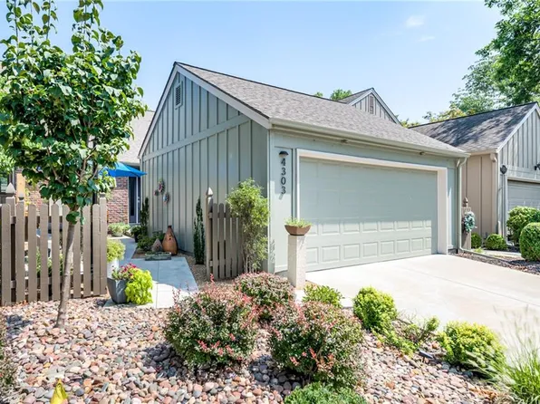 4303 W 111th Ter, Leawood, KS 66211
