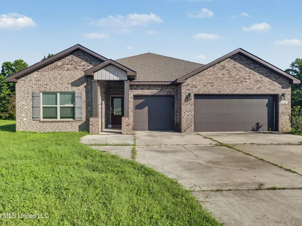 10645 Chapelwood Dr, Gulfport, MS 39503