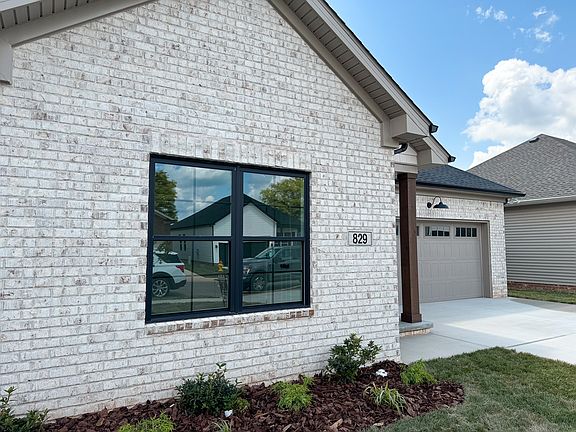 The Lure Plan, Exterior