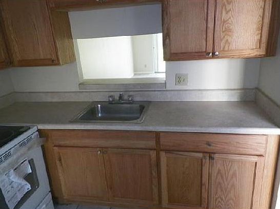 3rd image of 4321 NW 16th St Unit 111C