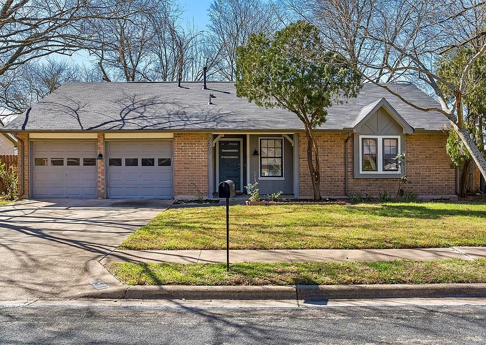 1st image of 2507 Broken Oak Dr