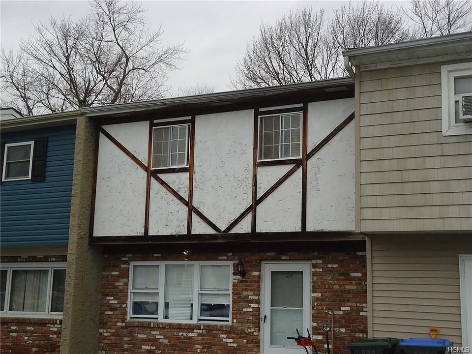 1st image of 20 Northgate Dr