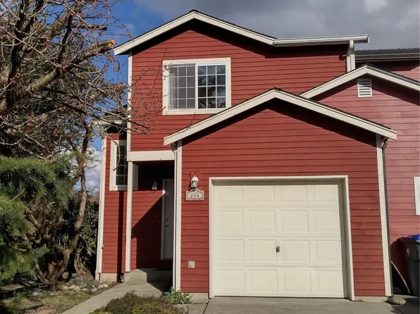 204 NW Captsan Court, Coupeville, WA 98239