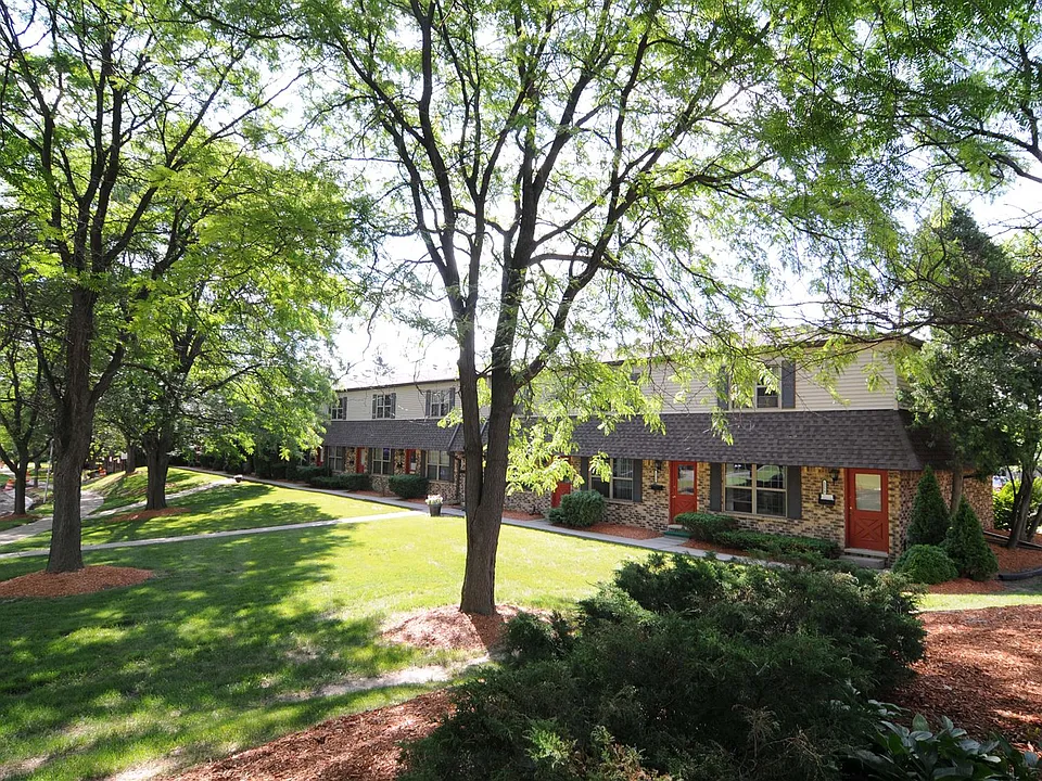 Cambria Townhomes in East Lansing (5)