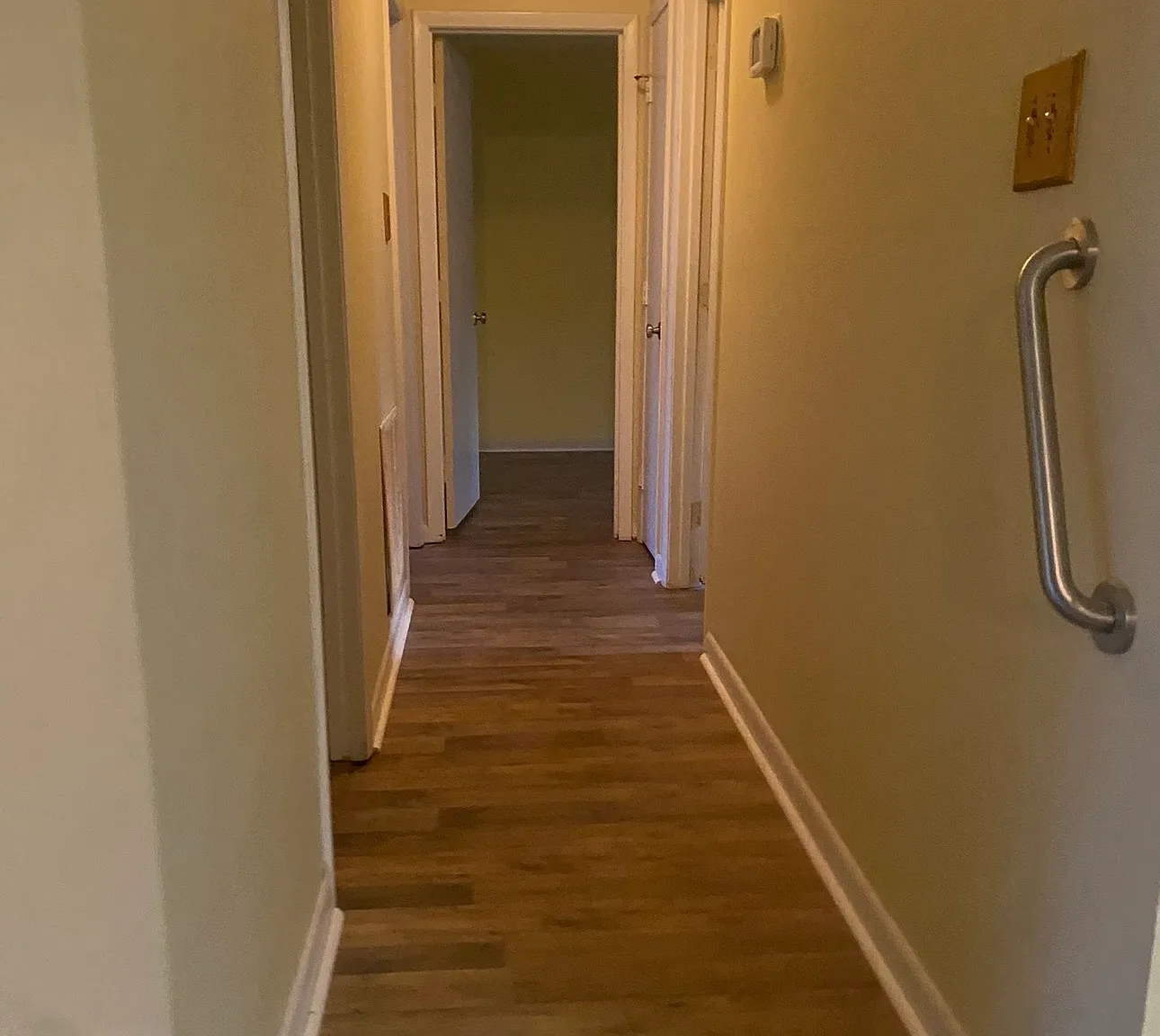 3 bed, 1290 sqft, $1,550 — Photo 4