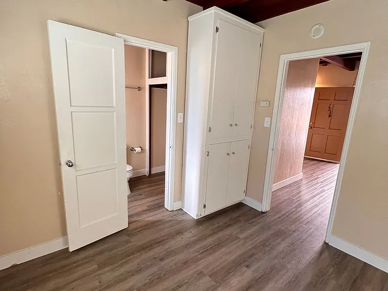 1924-1938 Florida Ct — Photo 11
