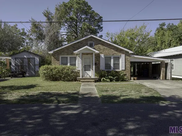 1035 6th St, Port Allen, LA 70767