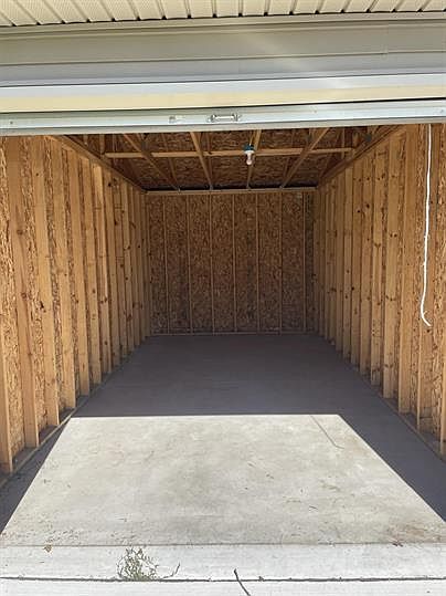 2nd image of 1936 Goddard Rd #8