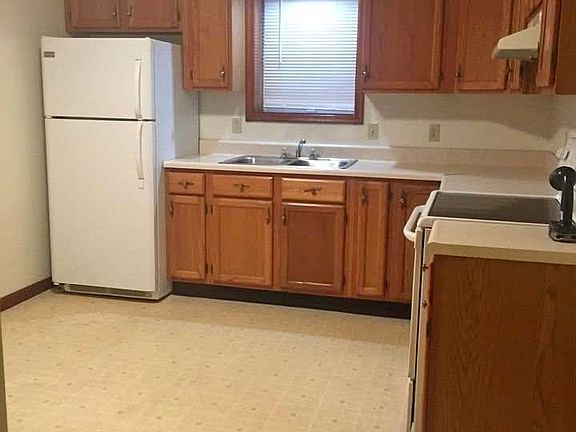 4th image of 800 Henry St APT 1A