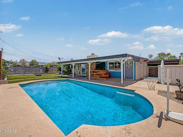 8365 E 7th St, Tucson, AZ 85710