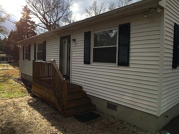 2nd image of 10979 Elm Dr