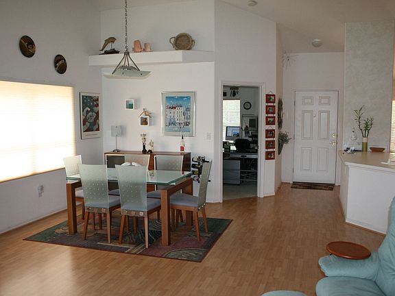 Formal Dining