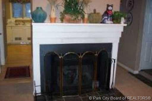 3rd image of 105 Daly Ave #1