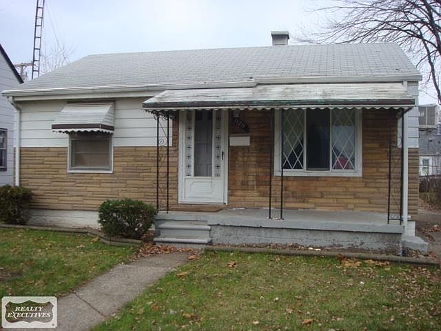 1st image of 11211 Cadillac Ave