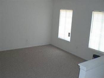 3rd image of 4004 Woodchase Dr