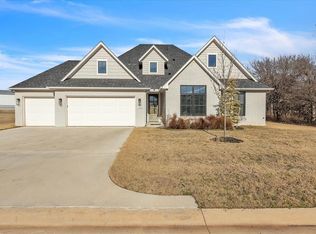 14484 Fox Lair Ln, Edmond, OK 73025