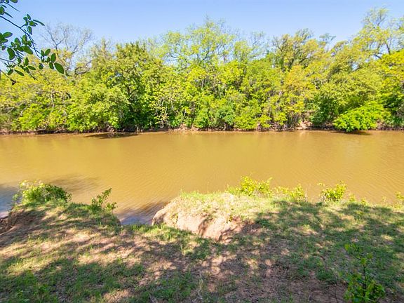 2nd image of 3051 County Road 420
