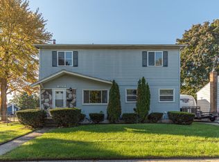 32237 Parkwood St, Westland, MI 48186