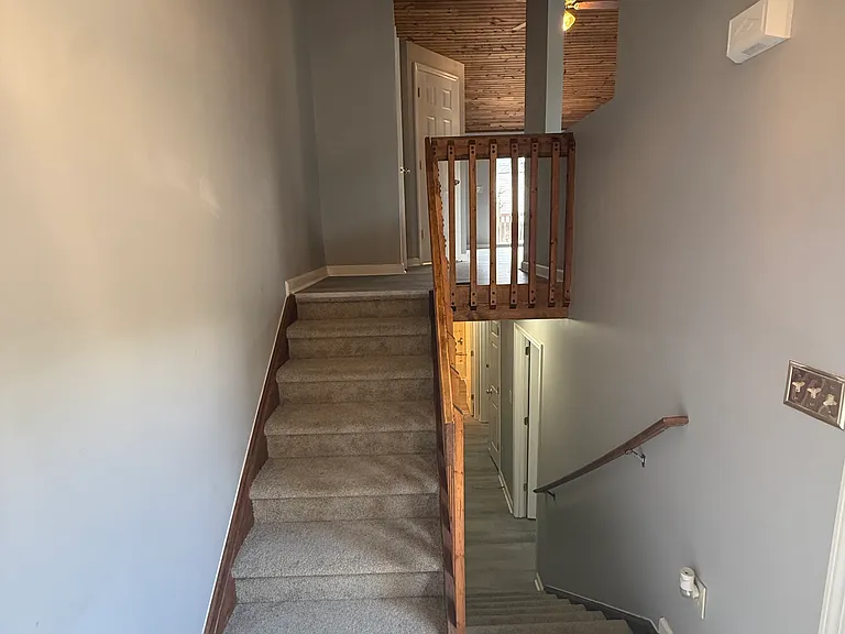 320 Twin Spires Trl — Photo 2