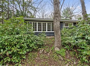 223 Shady Oak Dr, Michigan City, IN 46360