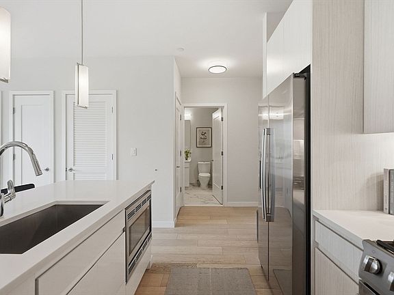 4th image of 45 W 3rd St #305