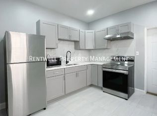 1614 Edgley St, Philadelphia, PA 19121