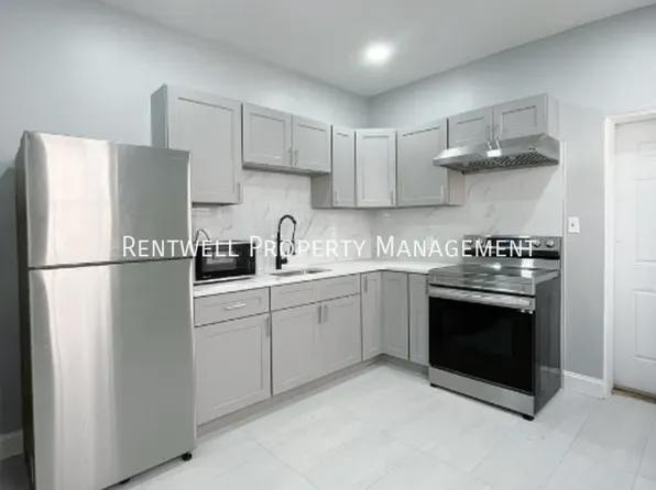1614 Edgley St, Philadelphia, PA 19121
