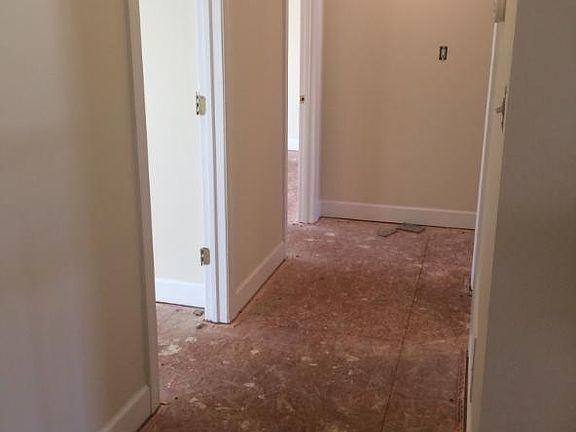 5th image of 103 Vienna Dr #103