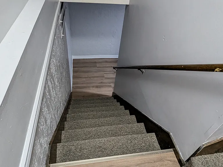8324 Robinson St — Photo 35