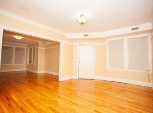 5305 W Jackson Blvd #1, Chicago, IL 60644
