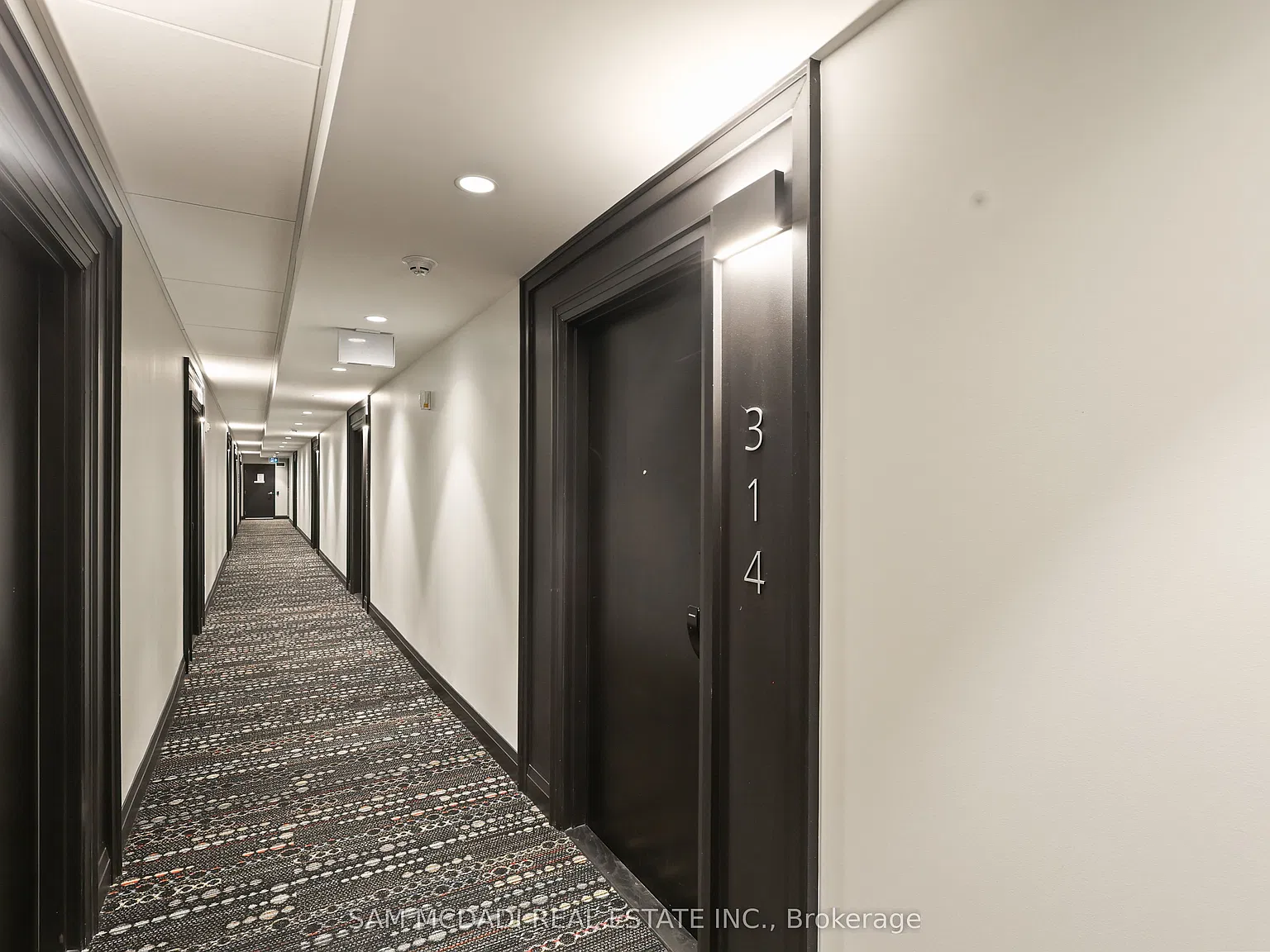 1 bed, $2,000 — Photo 4