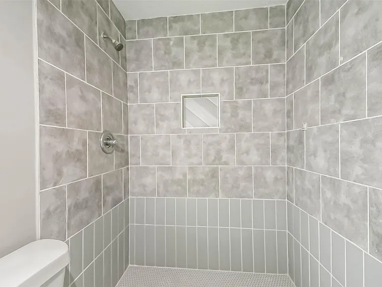 14249 Brownsville St — Photo 21