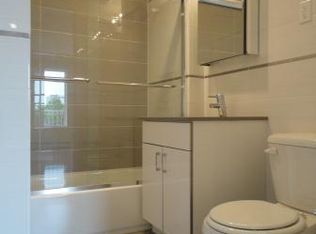 3132 38th St APT 2A, Astoria, NY 11103