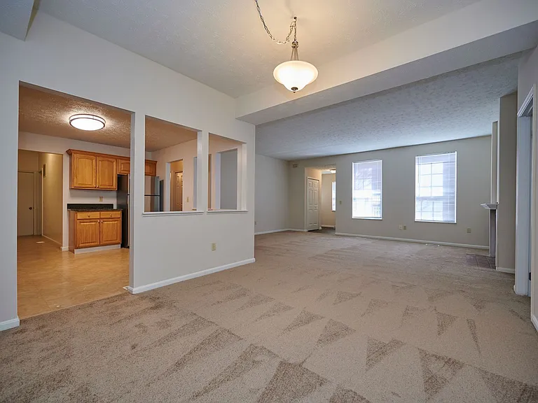 Grand Bay Apartments and Townhomes — Photo 62
