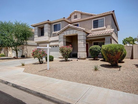 3rd image of 17742 W Caribbean Ln