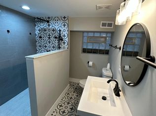 7512 S Carpenter St, Chicago, IL 60620