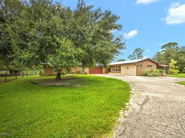4850 Neal Rd, Fort Myers, FL 33905