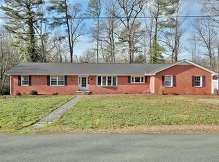 3210 Holly Hill Ct, Chester, VA 23831