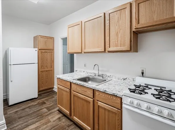 65 West 39th Street Apartments