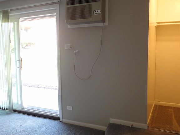 5th image of 705 W 65th St APT 2