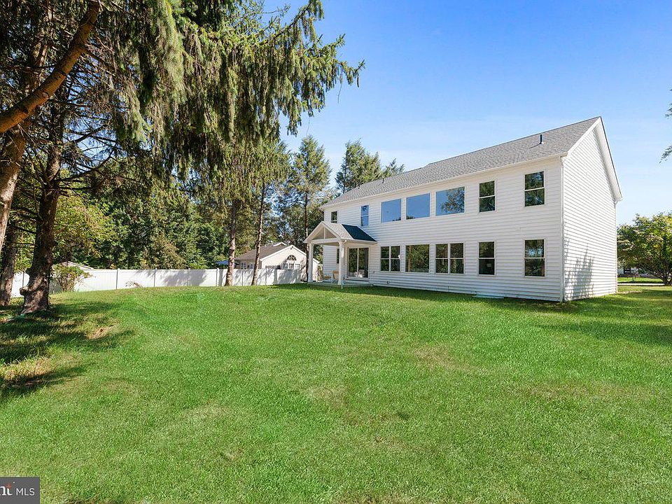 130 Rossiter Ave, Phoenixville, PA 19460 Zillow