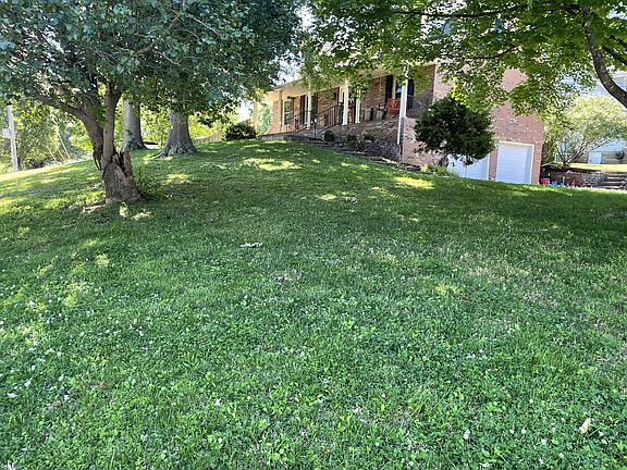 3rd image of 1261 Cottonwood Dr