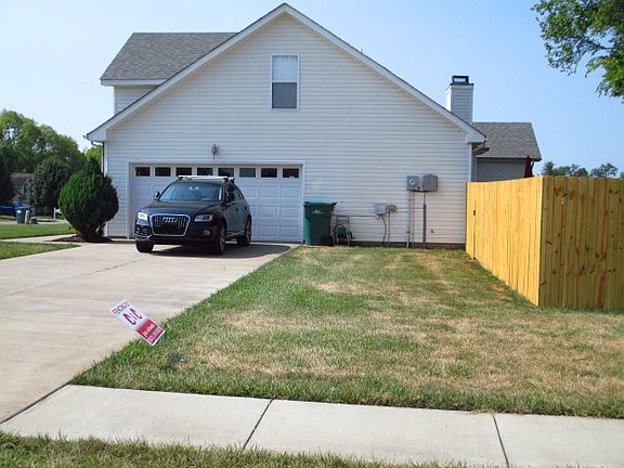 4th image of 750 Gaine Lynn Dr