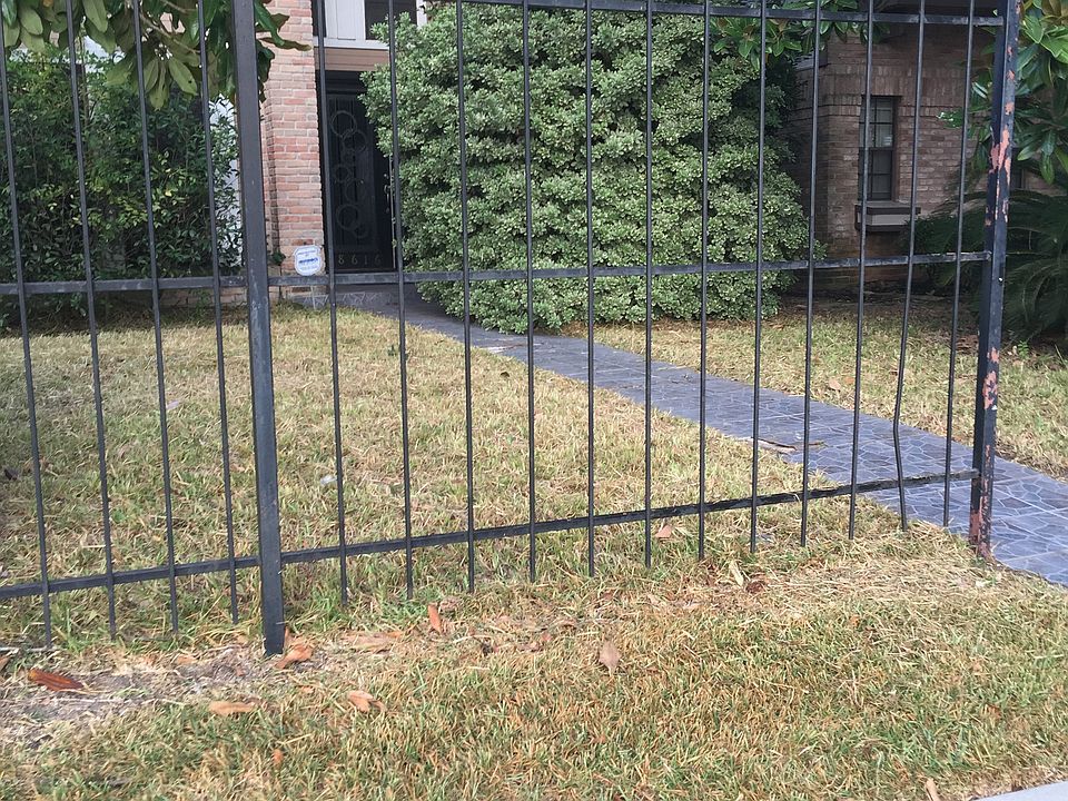 1st image of 8616 Hemlock Hill Dr