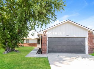 317 NW 118th St, Oklahoma City, OK 73114